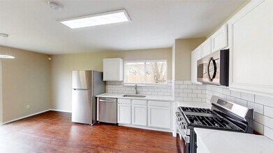 20323 Baron Brook Dr in Cypress, TX - Building Photo - Building Photo