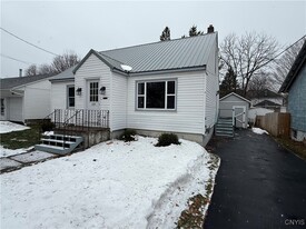 127 Wyoming Ave in Watertown, NY - Building Photo