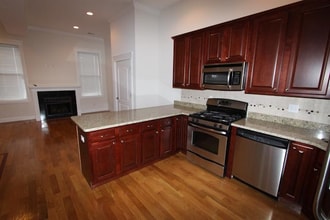 4030 S Cottage Grove Ave in Chicago, IL - Building Photo - Building Photo