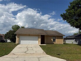 62 Dorset Dr in Kissimmee, FL - Building Photo
