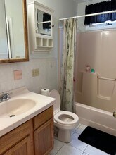 7 Winthrop Ct in Medford, MA - Building Photo - Building Photo