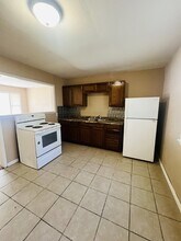 2210 N Independence St in Enid, OK - Building Photo - Building Photo