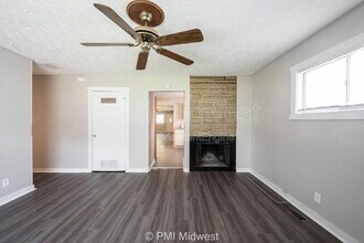 3748 N Hawthorne Ln in Indianapolis, IN - Building Photo - Building Photo