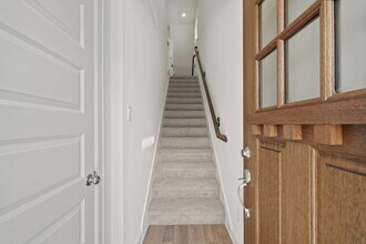 13305 Moncloa Dr in Houston, TX - Building Photo - Building Photo