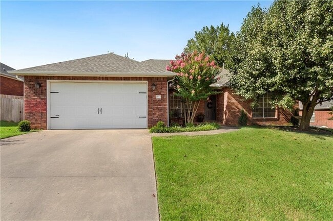 property at 2654 E Dewberry Ct