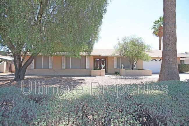 8702 E Sells Dr in Scottsdale, AZ - Building Photo - Building Photo