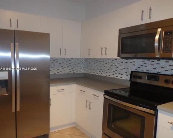 2218 NW 160th Terrace in Pembroke Pines, FL - Building Photo - Building Photo