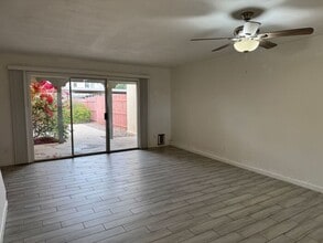 2739 W Avenida Azahar in Tucson, AZ - Building Photo - Building Photo
