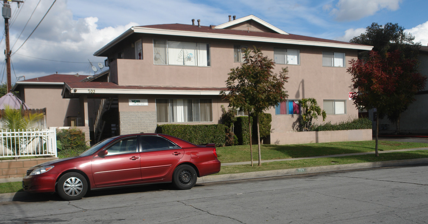 703 E Ruddock St in Covina, CA - Building Photo