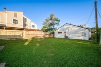 9225 Hammerly Blvd in Houston, TX - Building Photo - Building Photo