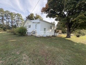 3145 Old State Rd in Brandenburg, KY - Building Photo - Building Photo