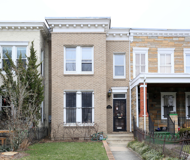 1223 S St NW in Washington, DC - Foto de edificio - Building Photo
