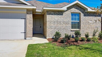 1445 Briar Hl Dr, Unit 3950 Moutain Vista St. #262 in Denton, TX - Building Photo - Building Photo