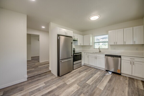 22196 Lockport Ave in Port Charlotte, FL - Foto de edificio