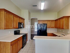 5198 Armsgate Ct in Jacksonville, FL - Building Photo - Building Photo