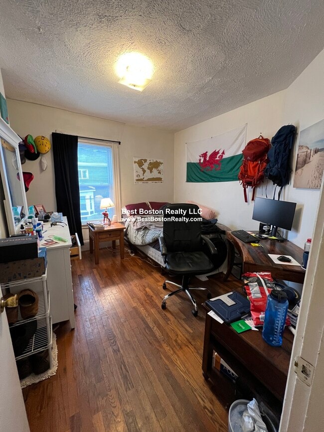 property at 59 Cedar St