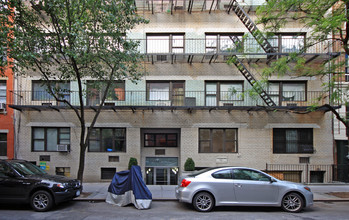 The Lily at 81st in New York, NY - Building Photo - Building Photo