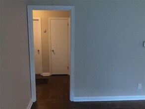 817 Gertrude Pl NW in Atlanta, GA - Building Photo - Building Photo