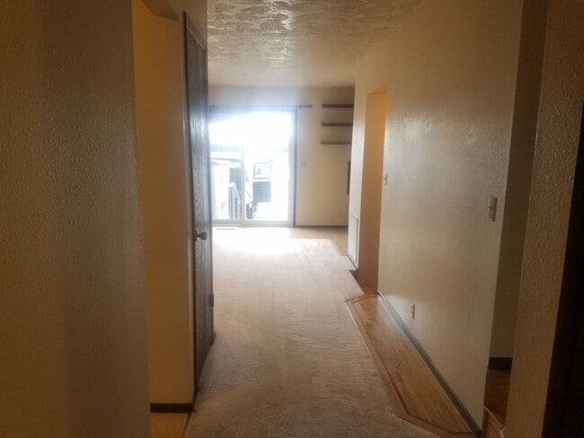 1456 Falcon Dr in Ammon, ID - Building Photo - Building Photo