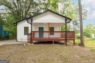 485 Oliver St NW in Atlanta, GA - Building Photo