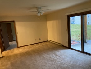 1949 Western Ave-Unit -603 in Albany, NY - Building Photo - Building Photo