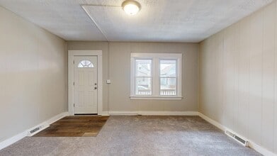 3393 W 46th St in Cleveland, OH - Building Photo - Building Photo