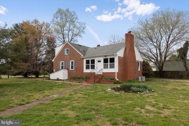 property at 5024 Water View Rd