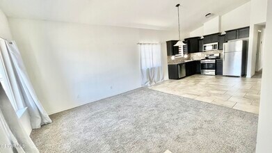 14372 Chris Zingo Ln in Horizon City, TX - Building Photo - Building Photo