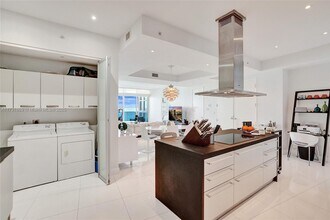 18201 Collins Ave, Unit 3804 in Sunny Isles Beach, FL - Building Photo - Building Photo
