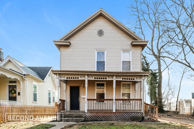 property at 4833 Greenwood Terrace