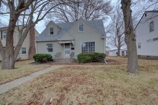 1118 E 29th St in Davenport, IA - Building Photo