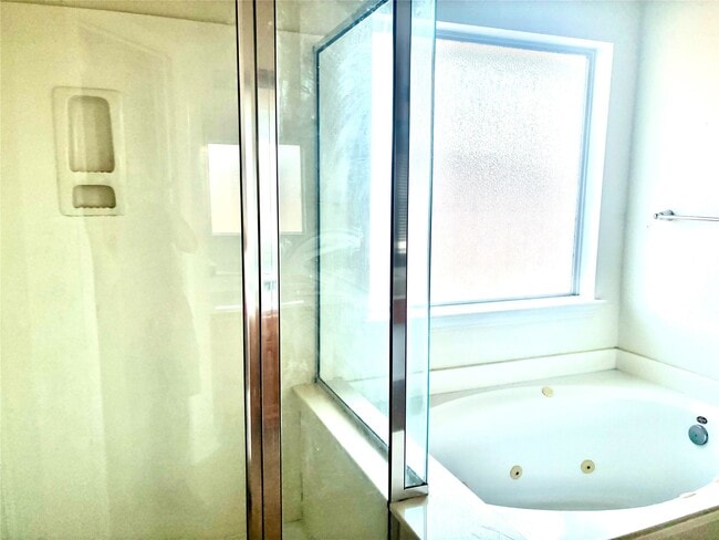 13835 Clear Trail Ln in Houston, TX - Building Photo - Building Photo