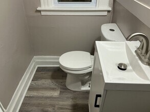 228 N 34th St in Milwaukee, WI - Building Photo - Building Photo