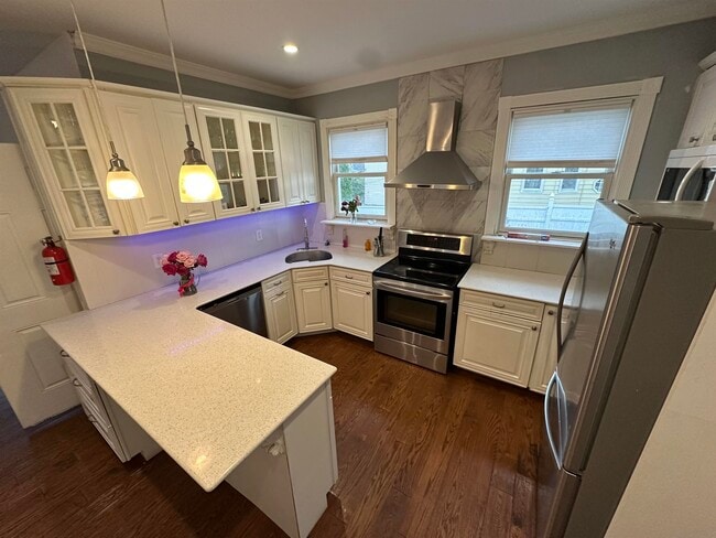 property at 173 Corabelle Ave
