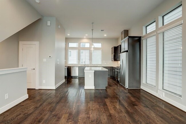 property at 2114 Sabine St