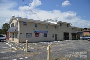 2166 Old Mountain Rd in Statesville, NC - Building Photo