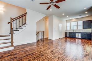 4323 Dickason Ave in Dallas, TX - Building Photo - Building Photo