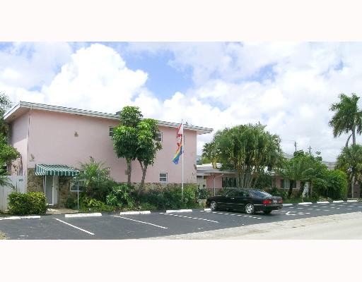 Bamboo Resort in Fort Lauderdale, FL - Building Photo - Building Photo