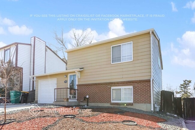 3993 S Pitkin Way in Aurora, CO - Foto de edificio - Building Photo