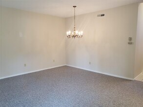 512 Heritage Hills in Somers, NY - Building Photo - Building Photo
