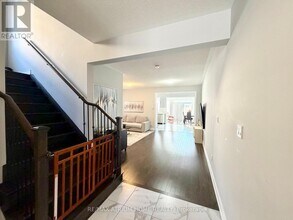 362 Kirkham Dr in Markham, ON - Building Photo - Building Photo