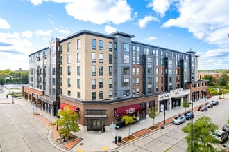 Haymarket Landing Apartments in Eau Claire, WI - Building Photo - Building Photo