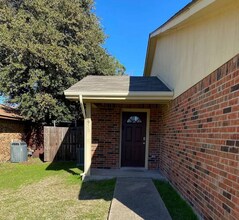 8919 Marilyn Dr in Frisco, TX - Foto de edificio - Building Photo
