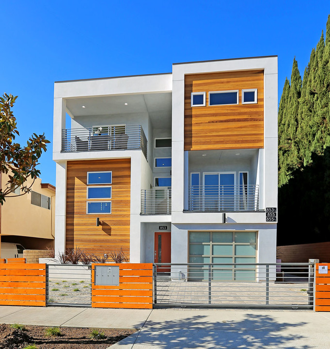 Four (4) Brand New Turnkey Luxury Residences in Los Angeles, CA - Building Photo