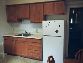 Oakland Avenue in Pittsburgh, PA - Building Photo - Interior Photo