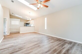 351 Silent Brook Trail in Jacksonville, FL - Building Photo - Building Photo