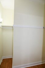 6233 N Winthrop Ave, Unit #609 in Chicago, IL - Building Photo - Building Photo