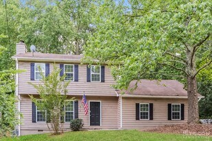 2671 Tucson Way in Powder Springs, GA - Building Photo