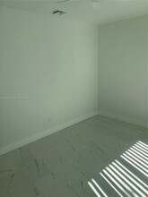 1530 NE 33rd St in Pompano Beach, FL - Building Photo - Building Photo