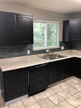 1130 Ramport Dr in Florissant, MO - Building Photo - Building Photo